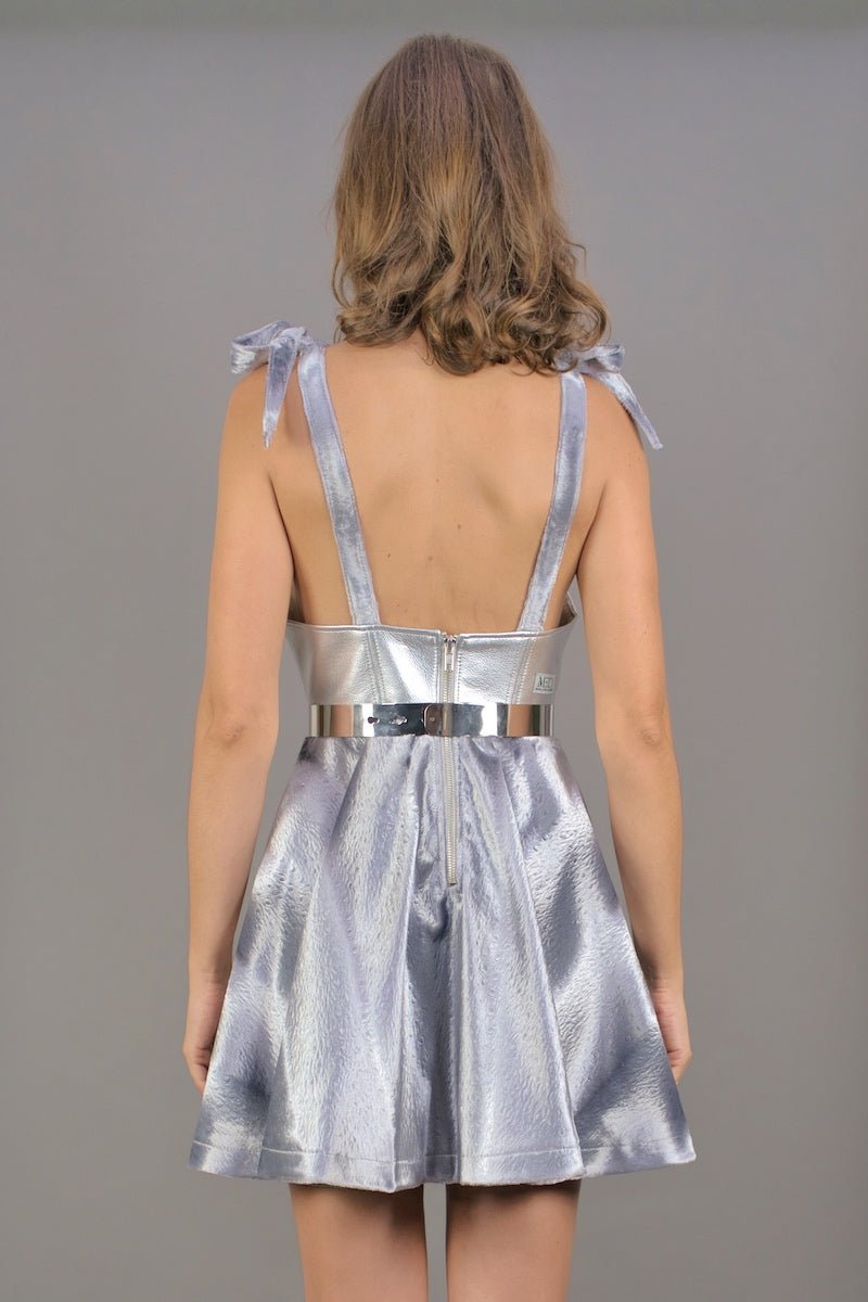 A - Linien Kleid mit Schleife "COSMIC BLOOM" - silber - Manuel Essl Design