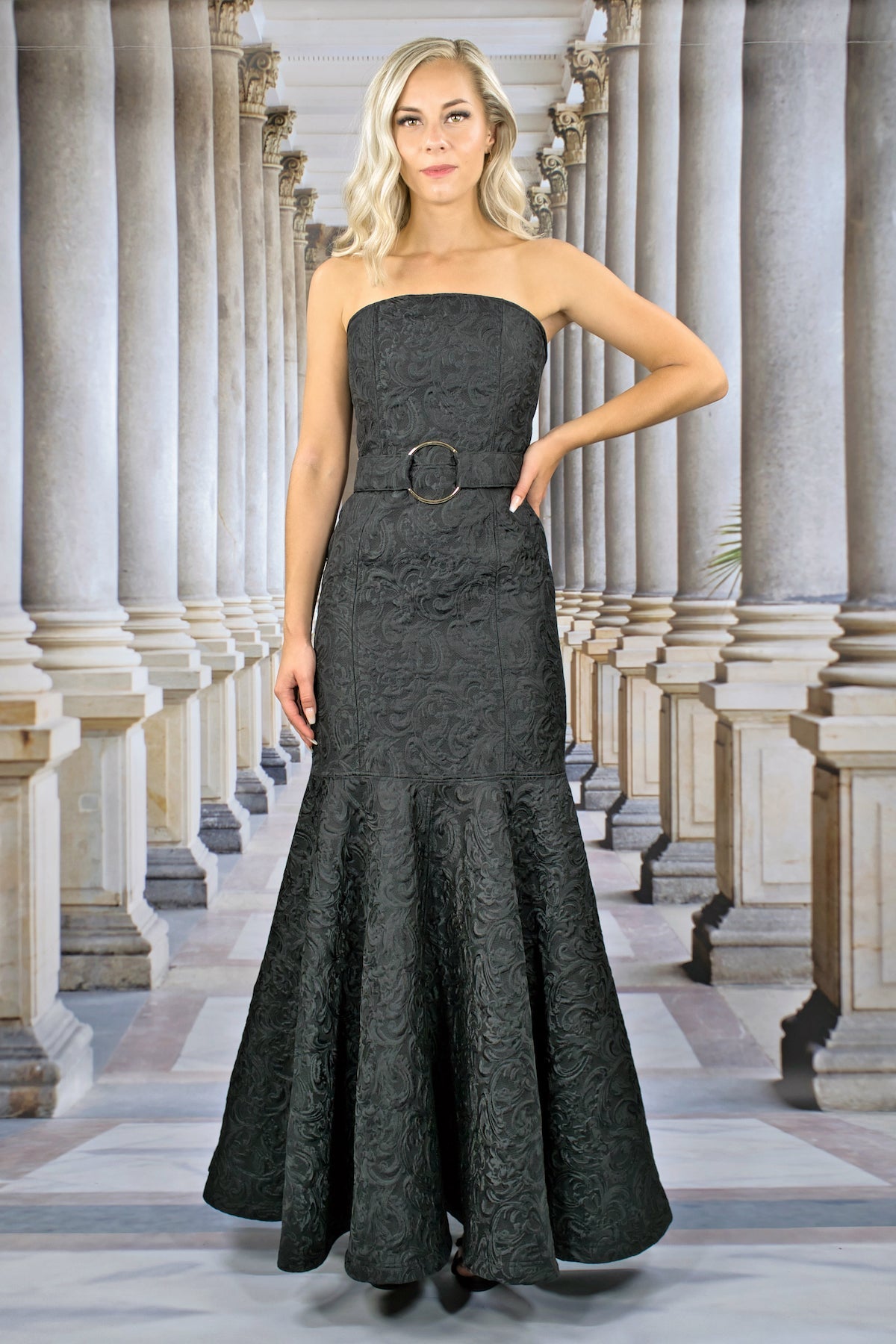 Abend - Kleid aus Jacquard mit Volants "FLORAL" - schwarz - Manuel Essl Design