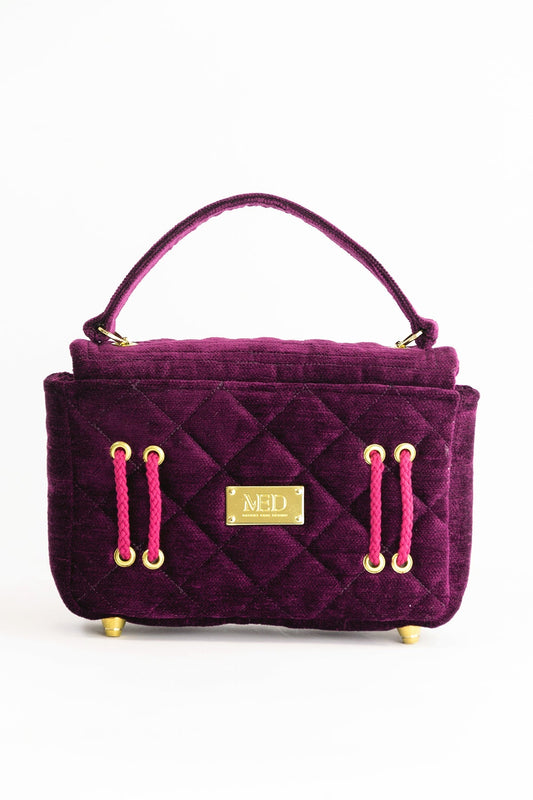 Schultertasche aus Samt "RICH IN VELVET" - lilac - Manuel Essl Design